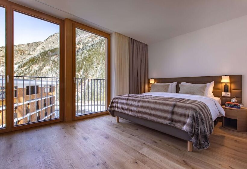 Апартаменты 3 Спальни, Radisson Blu Hotel Reussen, Andermatt