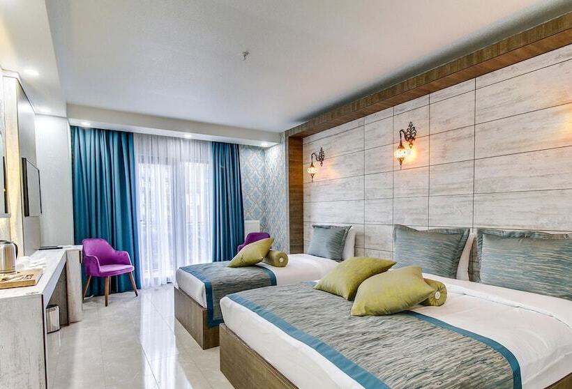 اتاق استاندارد سه نفره, Sivas Keykavus