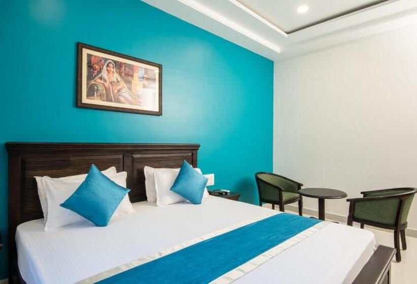 חדר דלוקס, The Balam