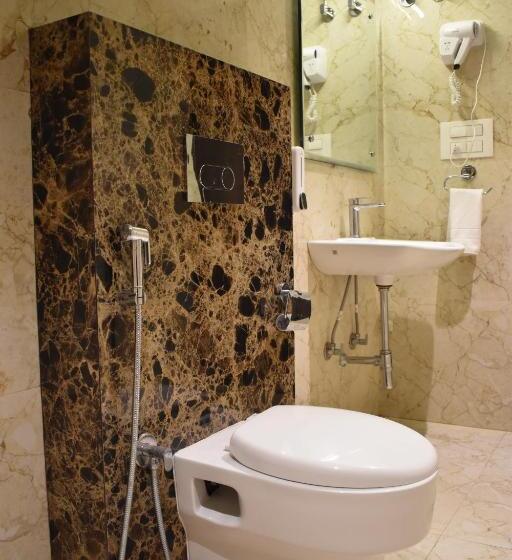 חדר דלוקס, The Balam