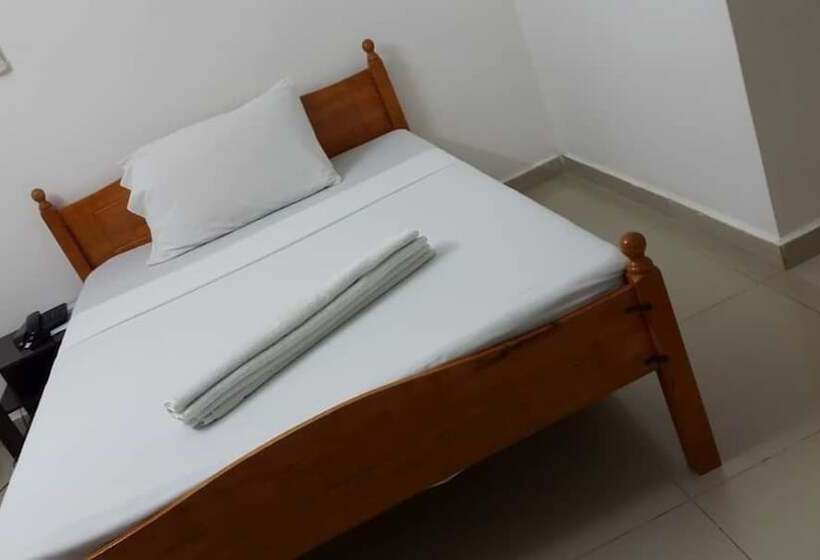 اتاق استاندارد, Auberge Boulaos