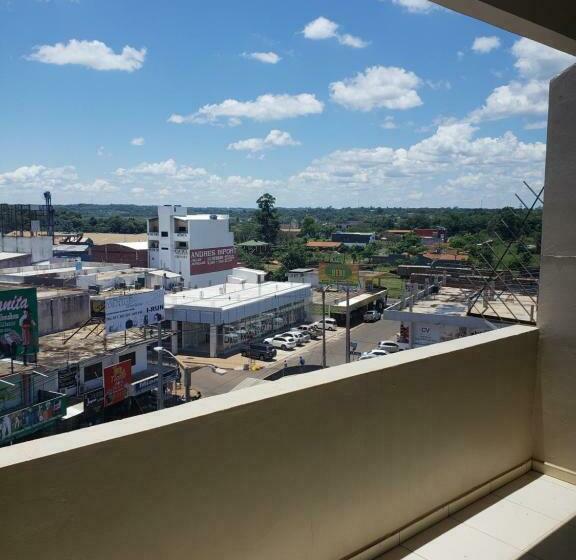 اتاق خانوادگی, Class Apart