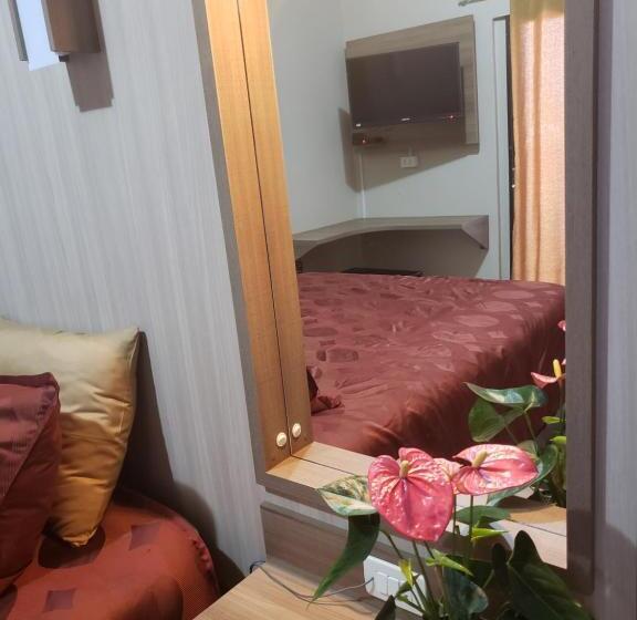 اتاق استاندارد با بالکن, Class Apart