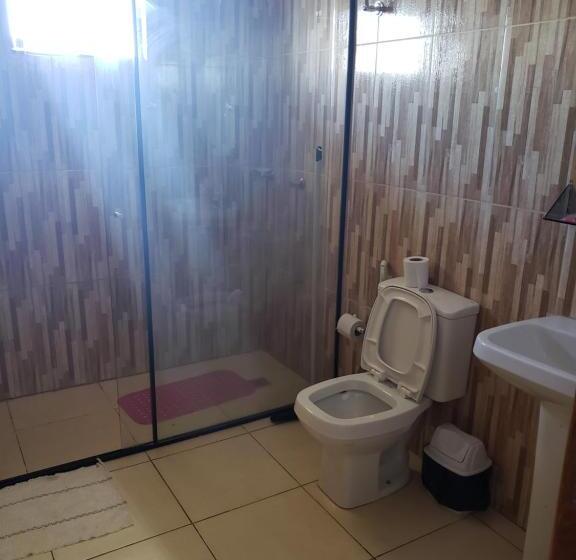 اتاق خانوادگی, Class Apart