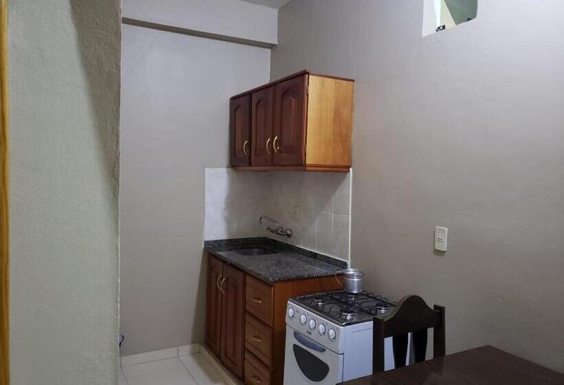 آپارتمان 2 خوابه, Class Apart