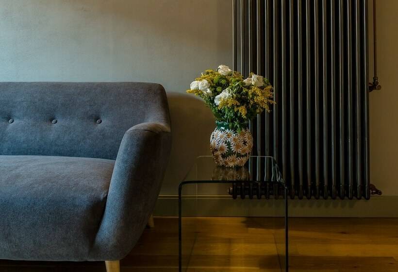 جناح ديلوكس غرفتين نوم, De Gregorio Suites