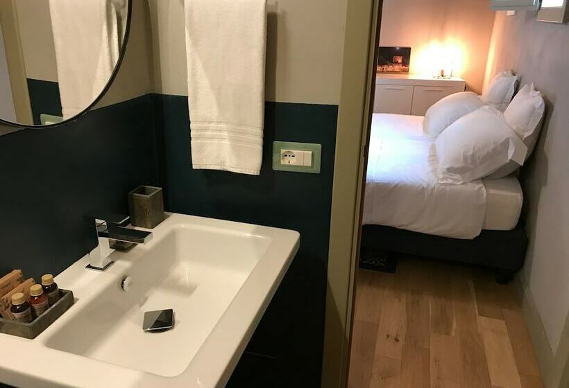 جناح ديلوكس غرفتين نوم, De Gregorio Suites