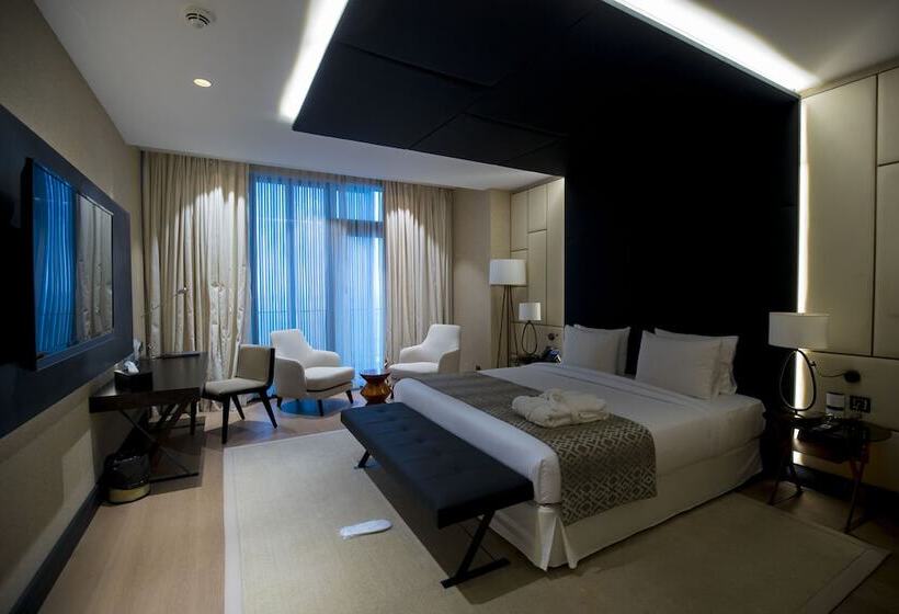 سوئیت پرزیدنت, Grand Hotel De Kintélé