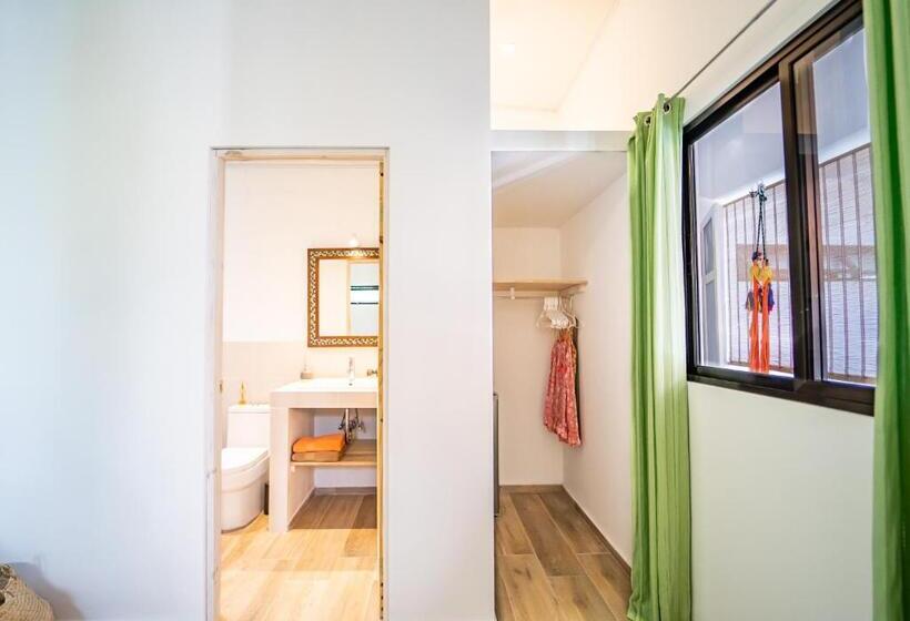 발코니 디럭스 룸, Entre Dos Aguas