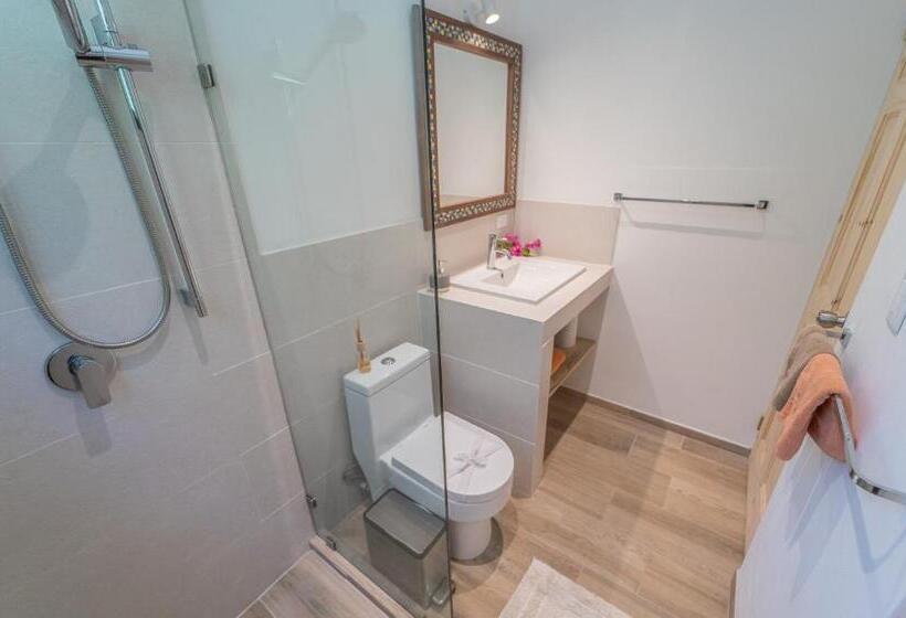 발코니 디럭스 룸, Entre Dos Aguas