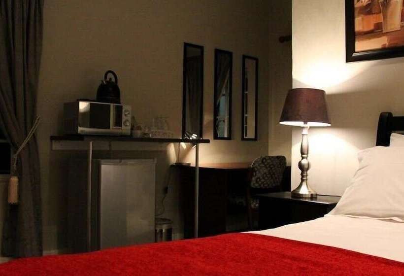 Номер Комфорт, Tranquil House B&b 10 Berry St