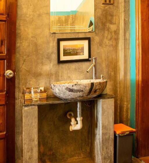 سوییت, Phong Nha Farmstay