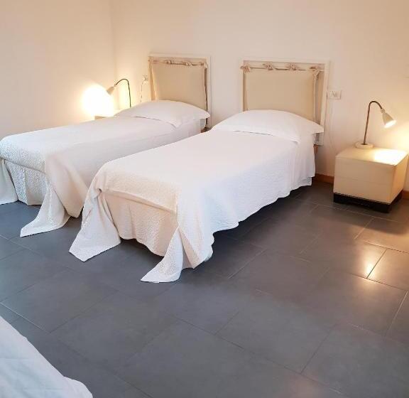 جناح ديلوكس, Charme Rooms Villa Moroni