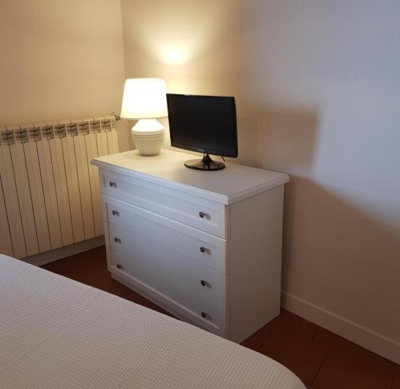 带2个卧室的套房, Charme Rooms Villa Moroni