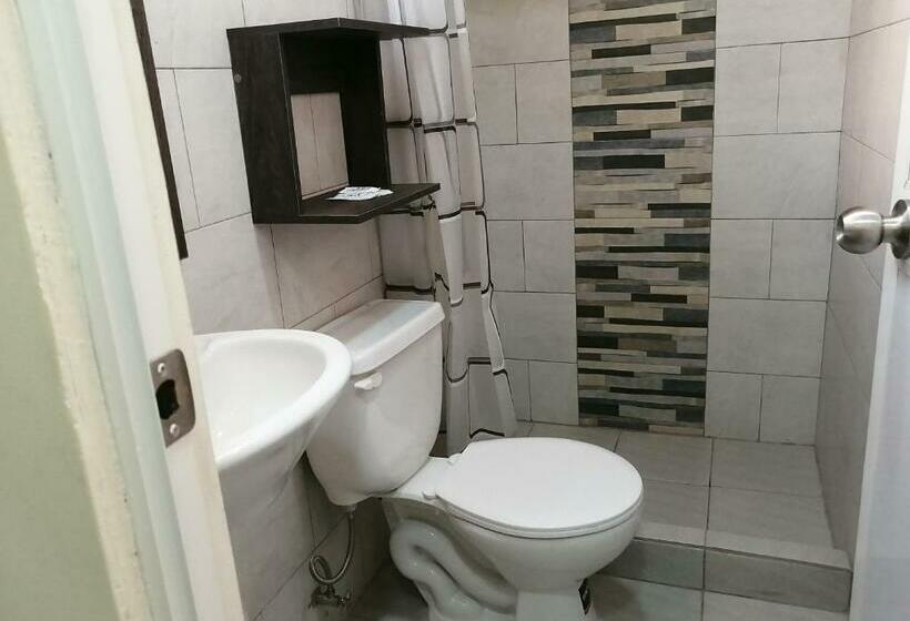 Standart Oda, Hosteria B Y B