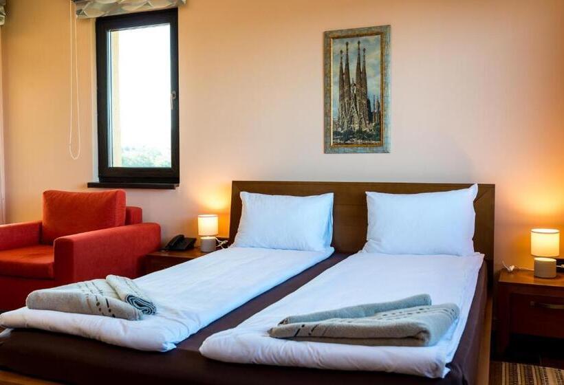 디럭스 룸, Villa Em