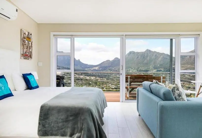 Deluxe Suite Sea View, Mount Bay