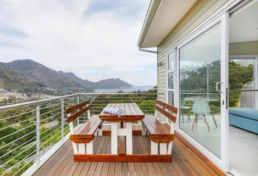 Deluxe Suite Sea View, Mount Bay