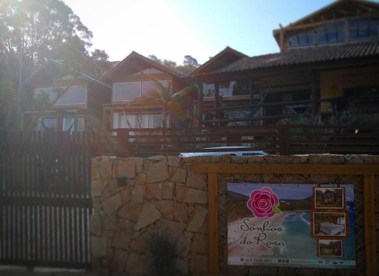 کابین, Sonhos Do Rosa Pousada