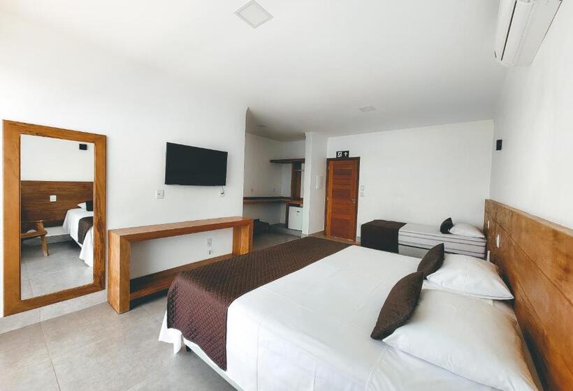 Deluxe Room, Riviera Capitólio