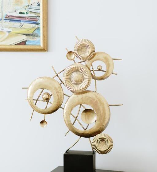 آپارتمان لوکس 1 خوابه, Srem