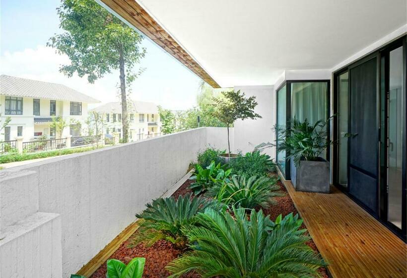 발코니 디럭스 룸, Dali Shishanfang Golf