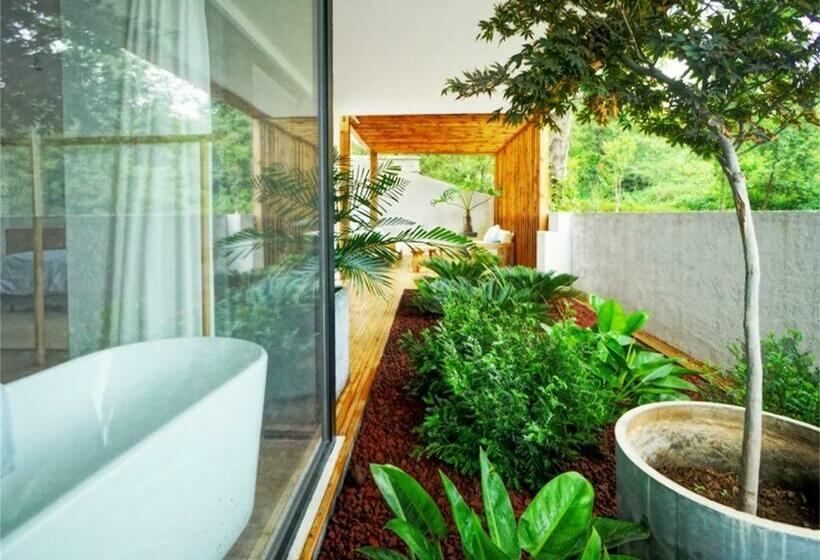 발코니 디럭스 룸, Dali Shishanfang Golf