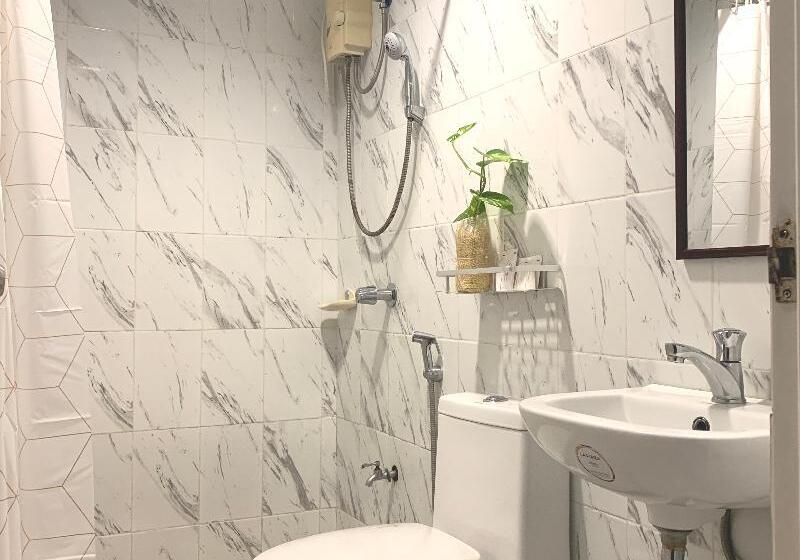 اتاق لوکس, Oyo 150 Davao Airport View