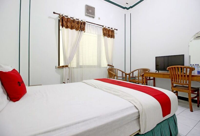 חדר אקונומי, Reddoorz Near Xt Square Yogyakarta