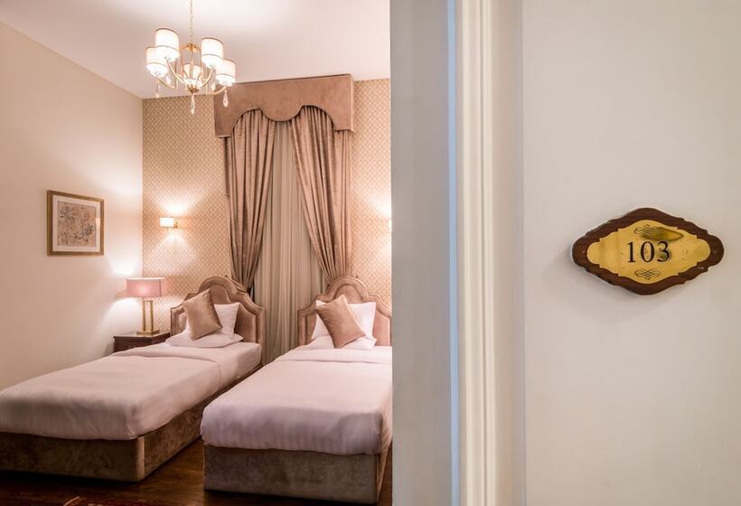 اتاق استاندارد, 1920s Boutique Hotel And Restaurants