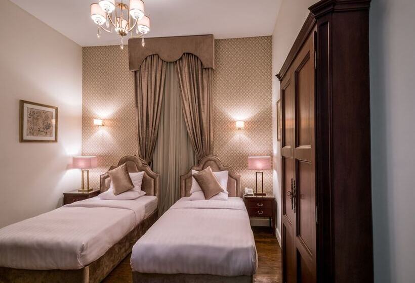 اتاق استاندارد یک نفره, 1920s Boutique Hotel And Restaurants