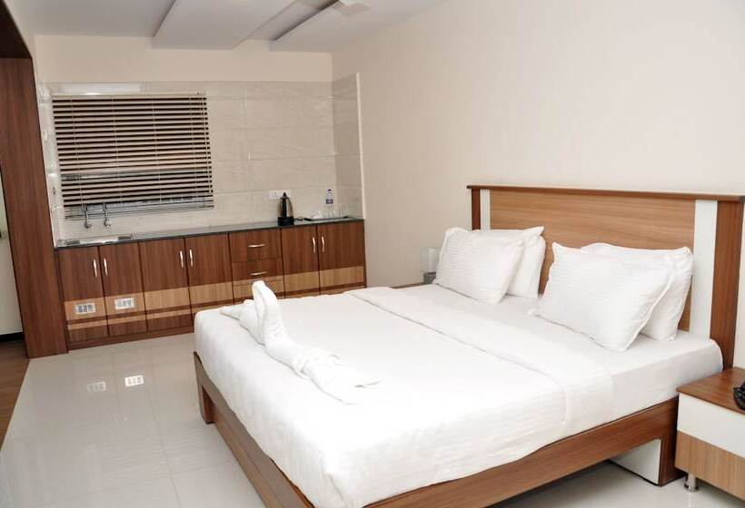 Habitació Deluxe, Santhoshpuri