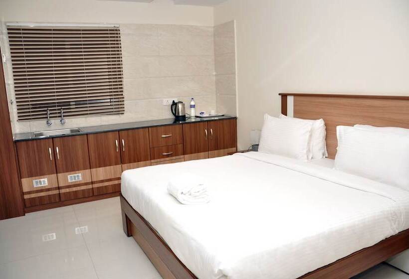 Habitació Deluxe, Santhoshpuri