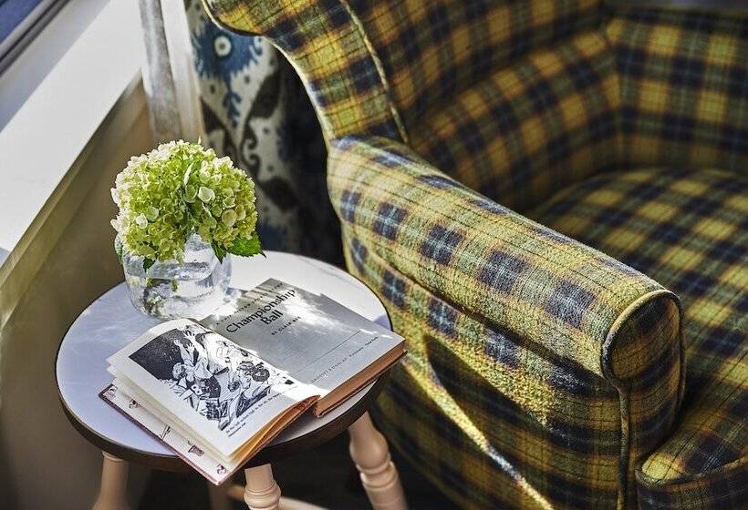 디럭스 룸, Graduate By Hilton Bloomington