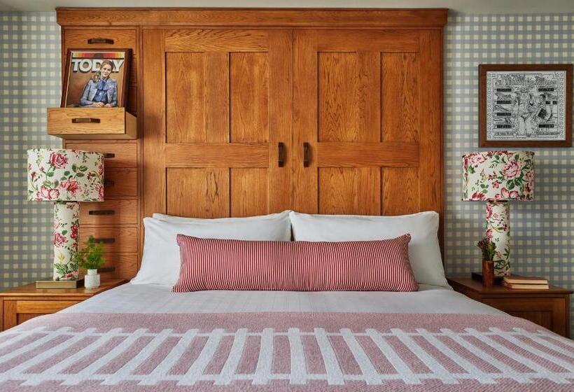 스탠다드 룸 킹사이즈 침대, Graduate By Hilton Bloomington