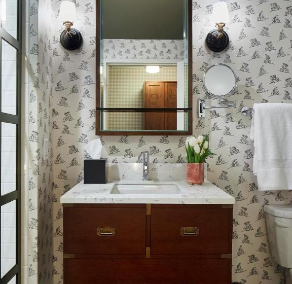 Suite Letto King, Graduate By Hilton Bloomington