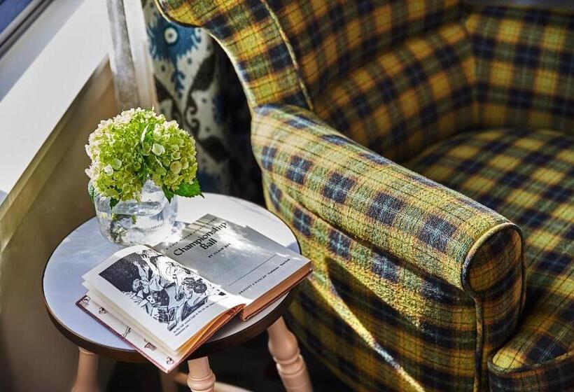 장애인을 위한 스위트, Graduate By Hilton Bloomington