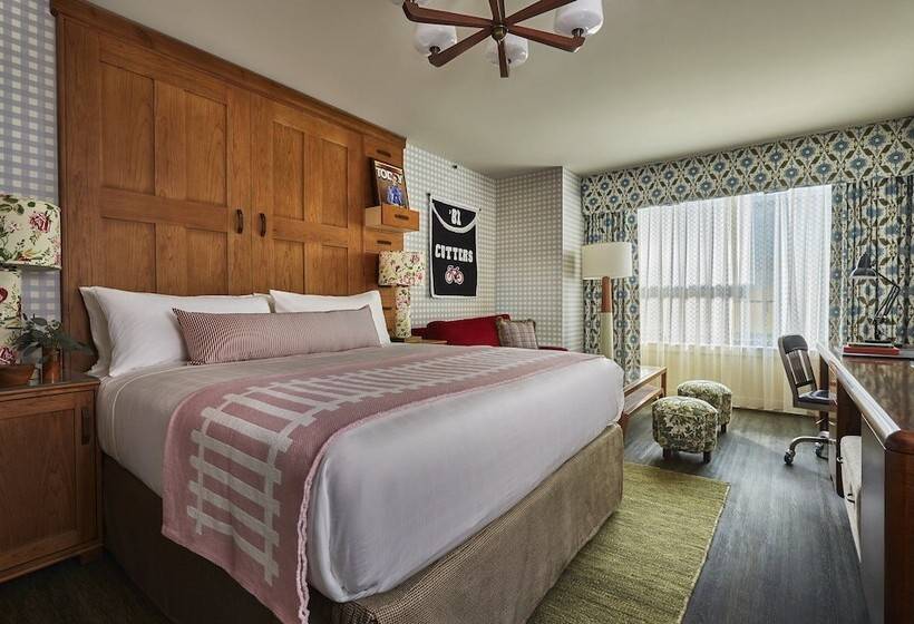 패밀리 스위트, Graduate By Hilton Bloomington