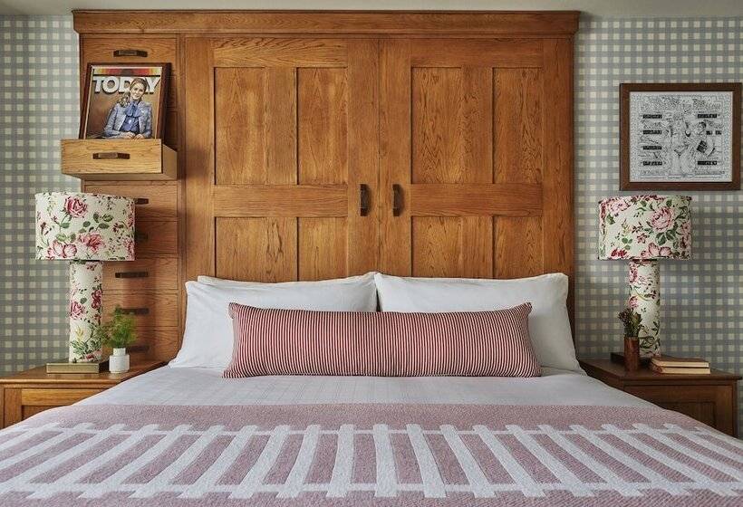 패밀리 스위트, Graduate By Hilton Bloomington