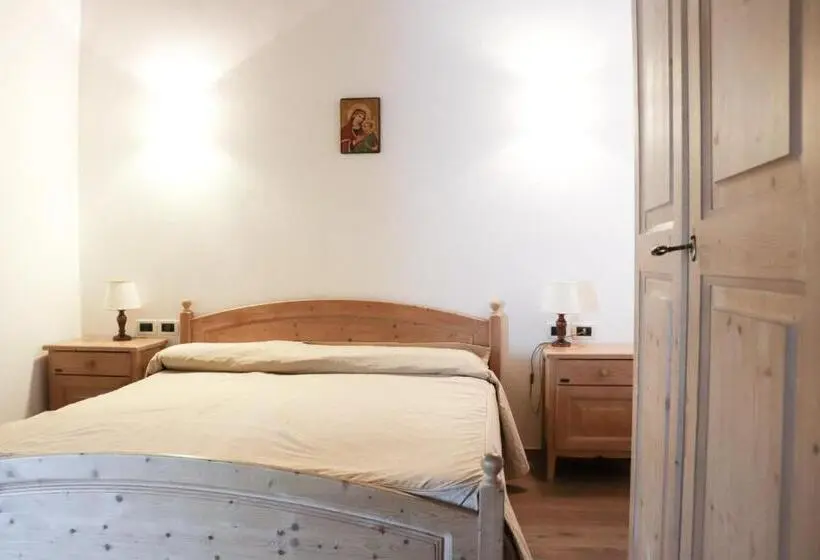 スタンダードトリプルルーム, Agriturismo La Bella