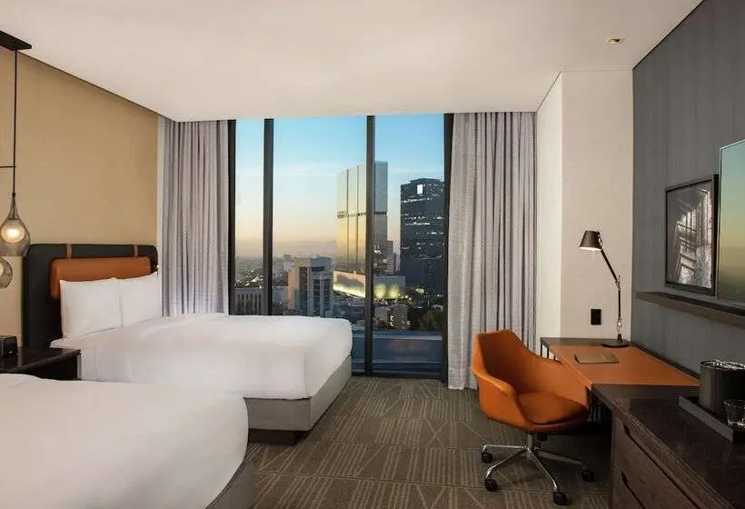 Standard Room 2 Double Beds