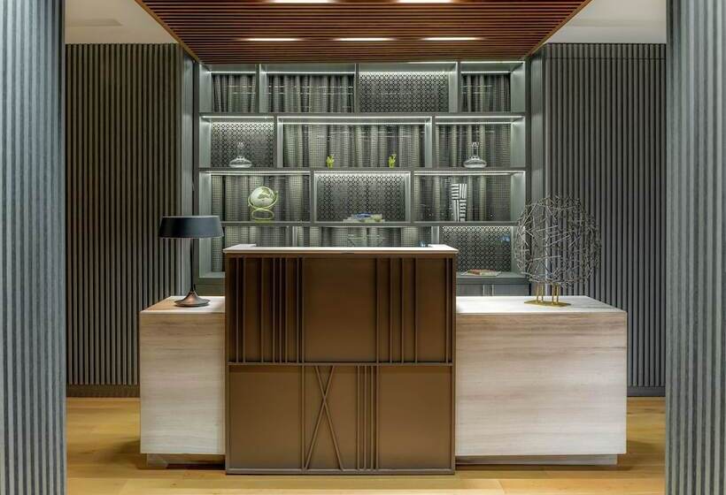 سوییت جونیور, Hilton Guadalajara Midtown