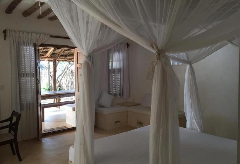 ویلای 1 خوابه, Mangrove House