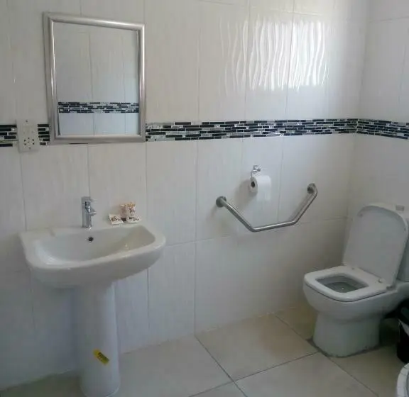 اتاق اکونومی, Eros Guest Inn