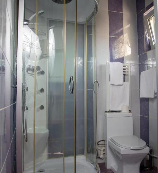 エコノミールーム, Iris Boutique