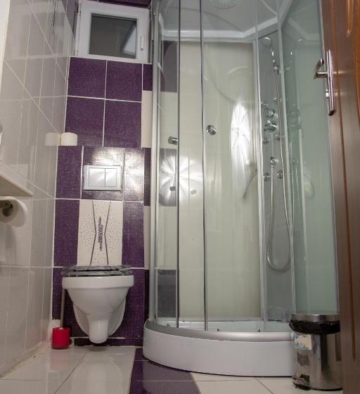 スタンダードルーム, Iris Boutique