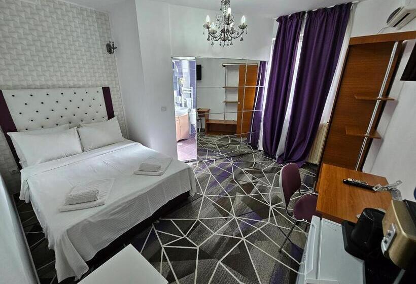 スタンダードルーム, Iris Boutique