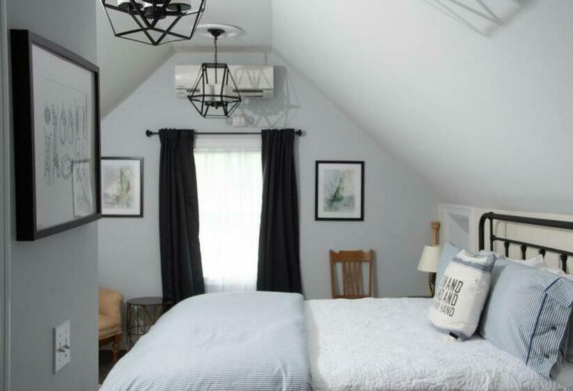 غرفة ديلوكس سرير كينج, The Ocean Bay House