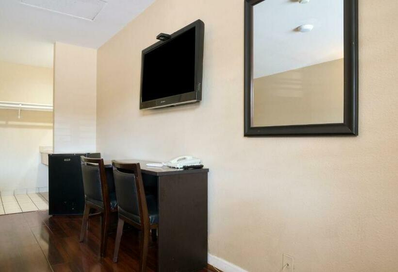 디럭스 룸, Covina Motel