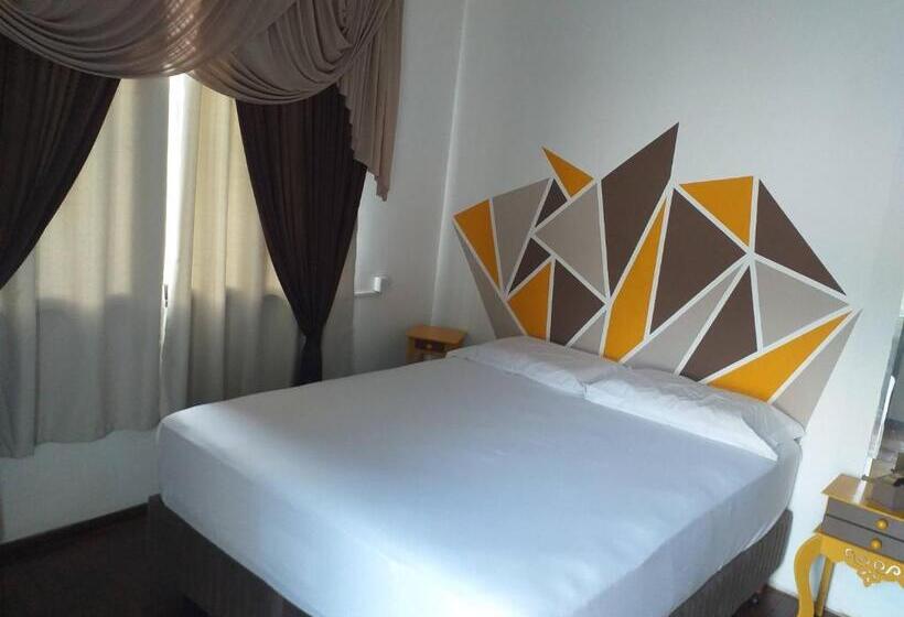 חדר משפחתי, Hostel Lumaria